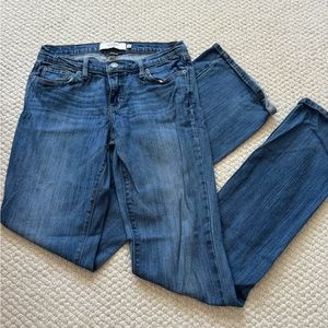 Abercrombie & Finch Women’s Boot Cut Jeans/Size 4L or XS